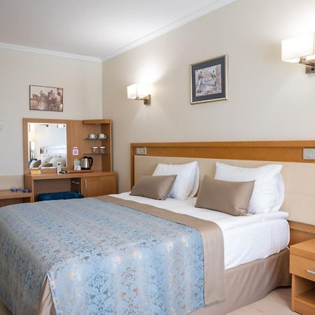 Patalya Lakeside Resort Hotel Golbası Eksteriør billede