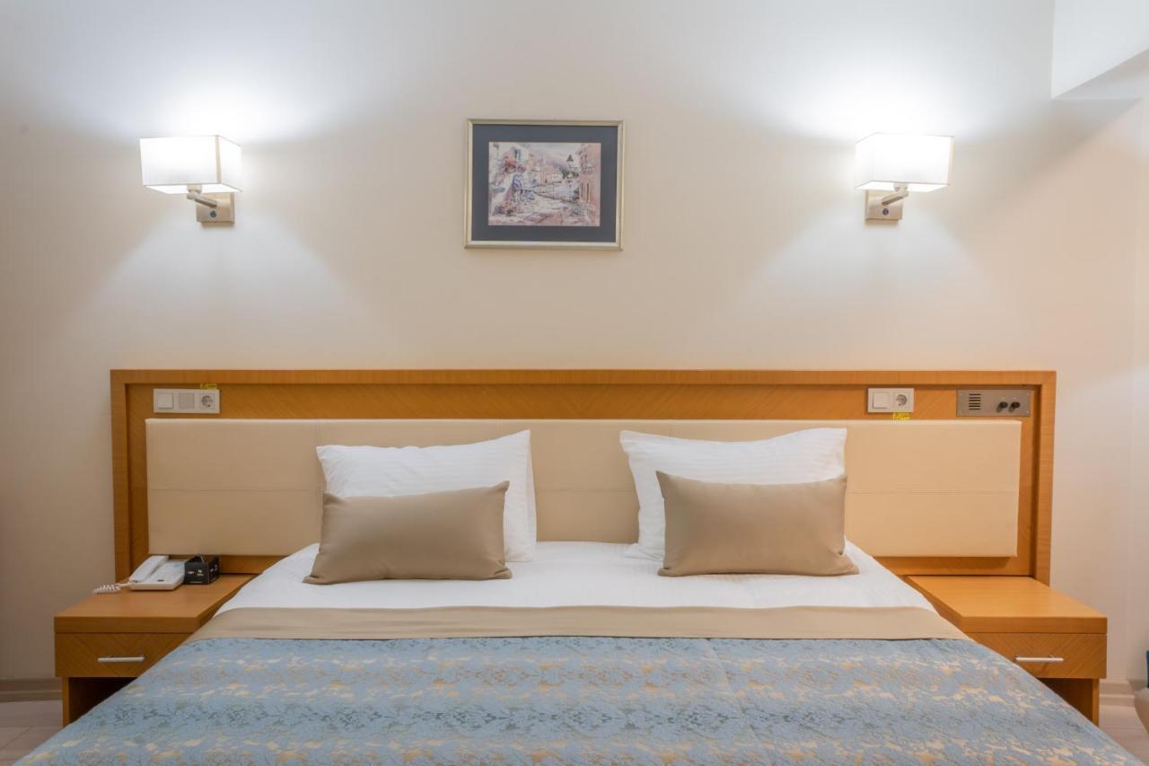 Patalya Lakeside Resort Hotel Golbası Eksteriør billede